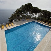 Parador Aiguablava swimming pool