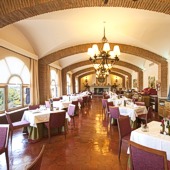 Restaurant at Parador Benavente