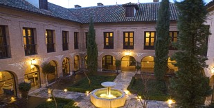 Spain - Castile - Parador de Chinchon