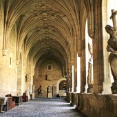 Parador de Leon cloister