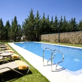 swimming pool at Parador de Puebla de Sanabria