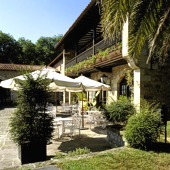 Parador de Santillana exterior