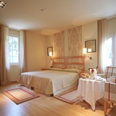 Bedroom at Parador of Vic-Sau - Spain